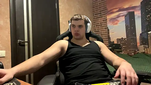 MusclePhantom online show from 03/06/26, 09:43