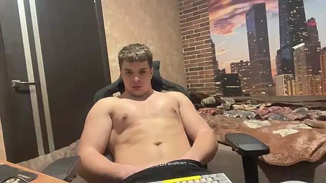 MusclePhantom online show from 01/07/26, 09:42