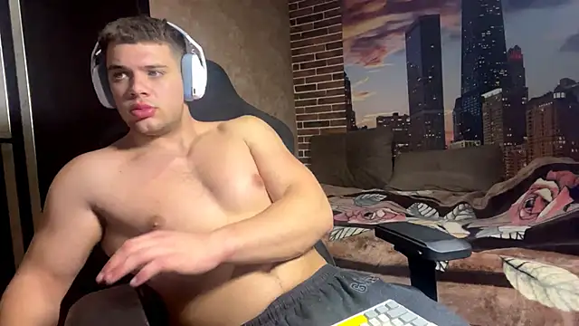 MusclePhantom online show from 03/27/26, 09:27