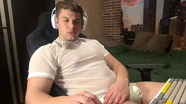 MusclePhantom online show from 04/13/26, 09:52