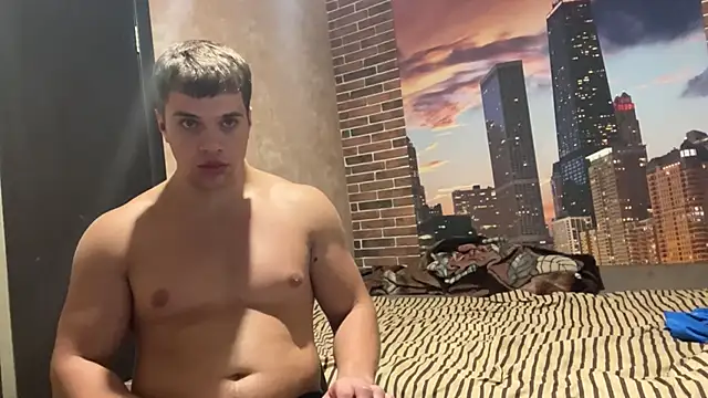 MusclePhantom online show from 09/13/25, 10:54