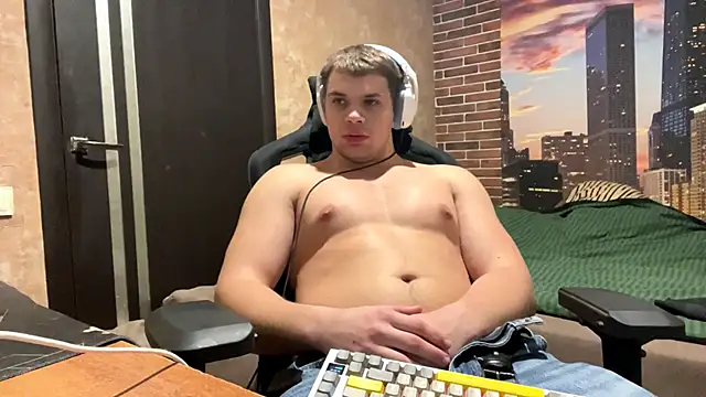 MusclePhantom online show from 03/09/26, 09:18