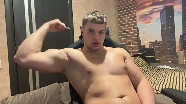 MusclePhantom online show from 11/27/25, 10:10