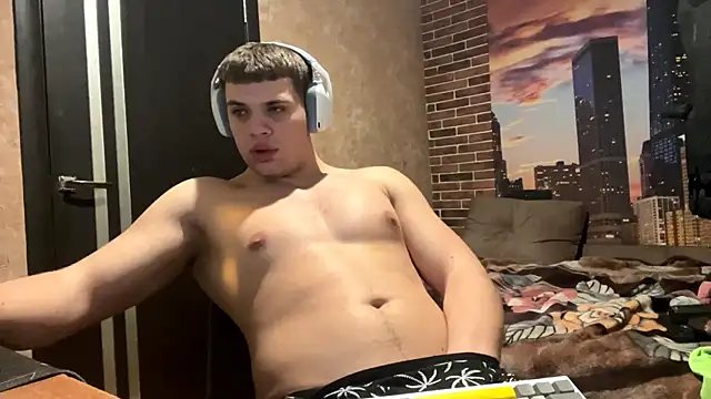 MusclePhantom online show from 02/25/26, 10:09