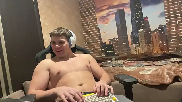 MusclePhantom online show from 01/09/26, 09:44