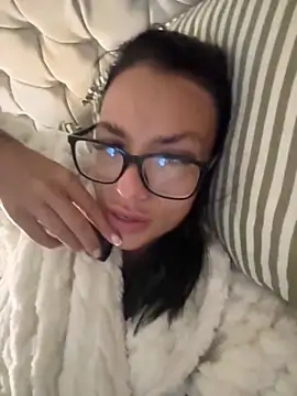 BELLABLACKXUK online show from 10/05/25, 08:10