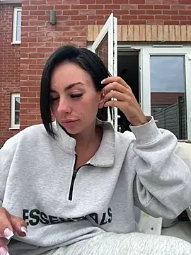 BELLABLACKXUK online show from 06/01/26, 10:15