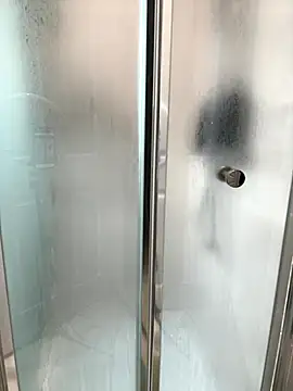 BELLABLACKXUK online show from 10/28/25, 01:43