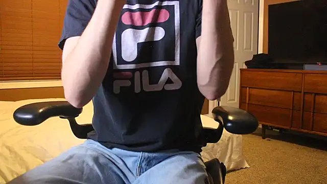 jjjjjfive online show from 06/18/26, 04:00