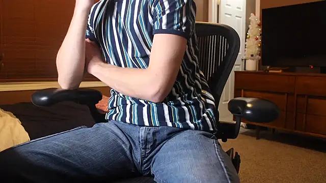 jjjjjfive online show from 12/16/25, 08:07