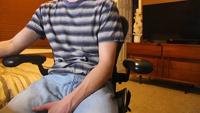 jjjjjfive online show from 12/04/25, 03:16