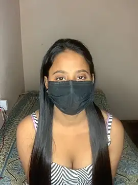 Priya baby0 online show from 11/27/25, 05:13