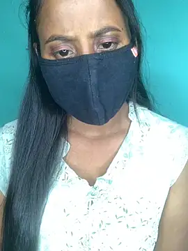 Priya baby0 online show from 10/19/25, 05:48