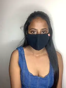 Priya baby0 online show from 10/26/25, 07:03