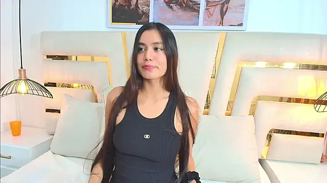 Baby-Rouse  online show from 11/10/25, 08:47