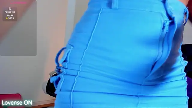 miiarod online show from 11/18/25, 07:06