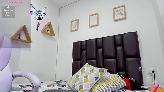 miiarod online show from 10/22/25, 07:46