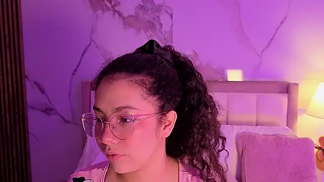 LunaRosse  online show from 11/02/25, 11:48