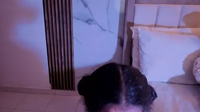 LunaRosse  online show from 09/29/25, 12:00