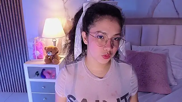 LunaRosse  online show from 02/18/26, 12:01