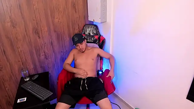 juanmechanic  online show from 11/05/25, 04:15