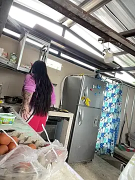 Snapshot of Lali_HOtt chatting on 04/01/26, 02:36 Lali HOtt online show from 04/01/26, 02:36