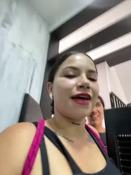 Lali HOtt online show from 04/22/26, 01:51