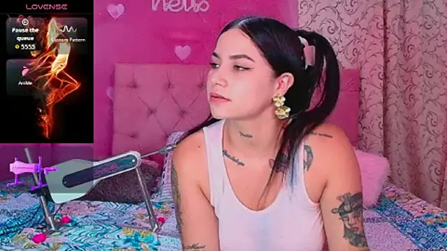 Snapshot of Lali_HOtt chatting on 10/06/25, 04:41 Lali HOtt online show from 10/06/25, 04:41