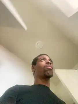 huhgtr online show from 04/07/26, 02:30