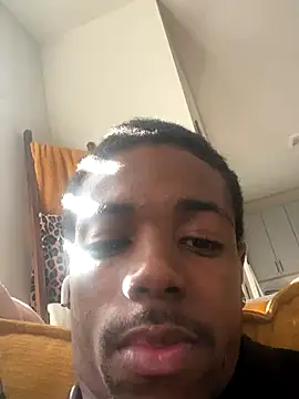 huhgtr online show from 11/05/25, 06:33