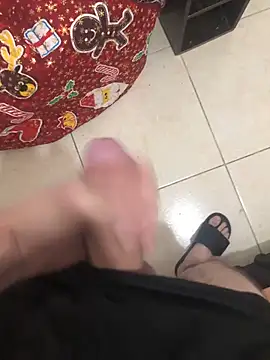 Lobito 00 online show from 12/22/25, 02:01