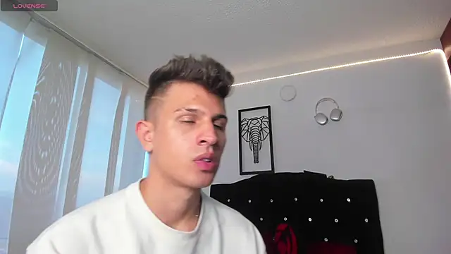 kevin ahss online show from 11/07/25, 10:24