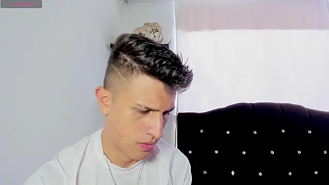 kevin ahss online show from 03/25/26, 05:01