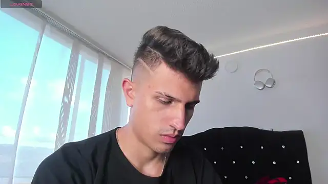 kevin ahss online show from 10/24/25, 10:09