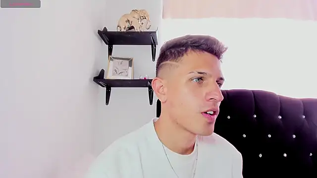 kevin ahss online show from 04/14/26, 08:58