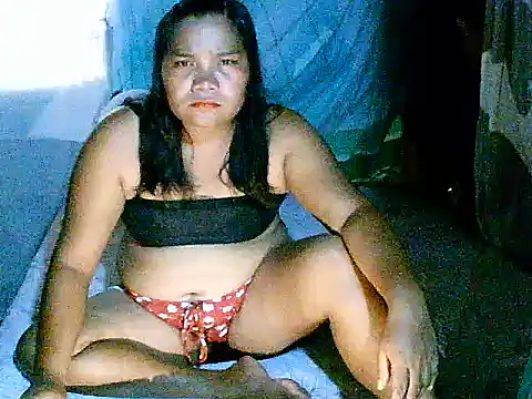 hotmom carcar online show from 04/13/26, 09:13