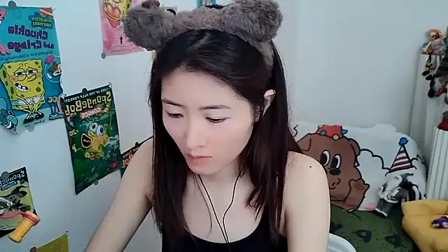 Moonlight-23 online show from 09/26/25, 06:42