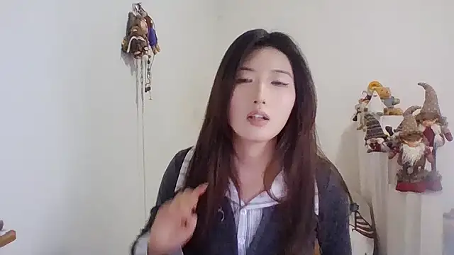 Moonlight-23 online show from 04/13/26, 03:38