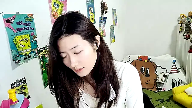 Moonlight-23 online show from 10/14/25, 12:39