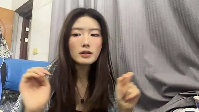 Moonlight-23 online show from 11/23/25, 12:26