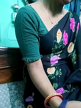 Apurvaa online show from 11/26/25, 01:44