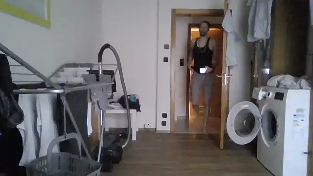 XLBarehengst online show from 03/31/26, 06:04