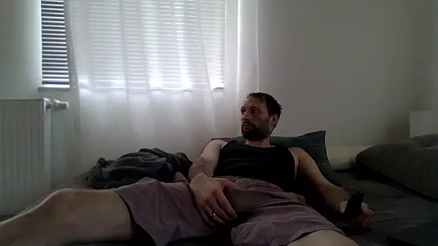 XLBarehengst online show from 03/24/26, 01:33