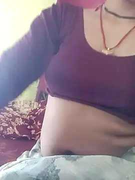 Snapshot of Hitsda chatting on 10/05/25, 07:21 Hitsda online show from 10/05/25, 07:21