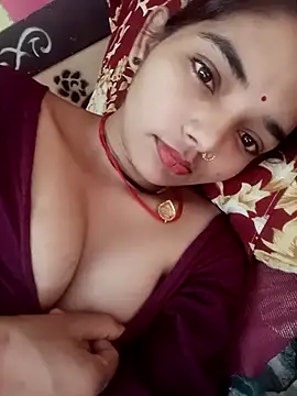 Snapshot of Hitsda chatting on 10/03/25, 09:44 Hitsda online show from 10/03/25, 09:44