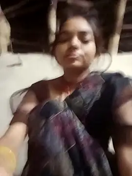 Snapshot of Hitsda chatting on 09/19/25, 11:20 Hitsda online show from 09/19/25, 11:20