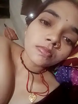 Snapshot of Hitsda chatting on 09/22/25, 05:35 Hitsda online show from 09/22/25, 05:35