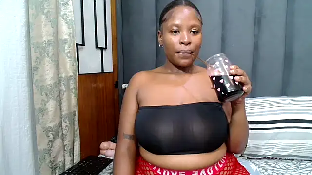 MrsMxx25 online show from 02/14/26, 08:20