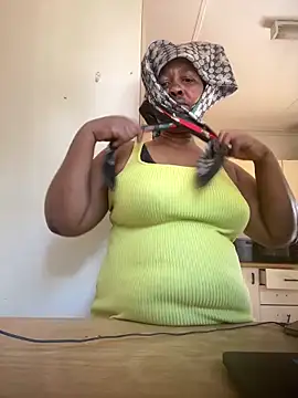 Ebonyboobsmilk online show from 12/04/25, 01:32