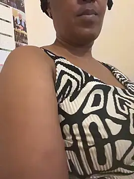 Ebonyboobsmilk online show from 11/21/25, 05:34